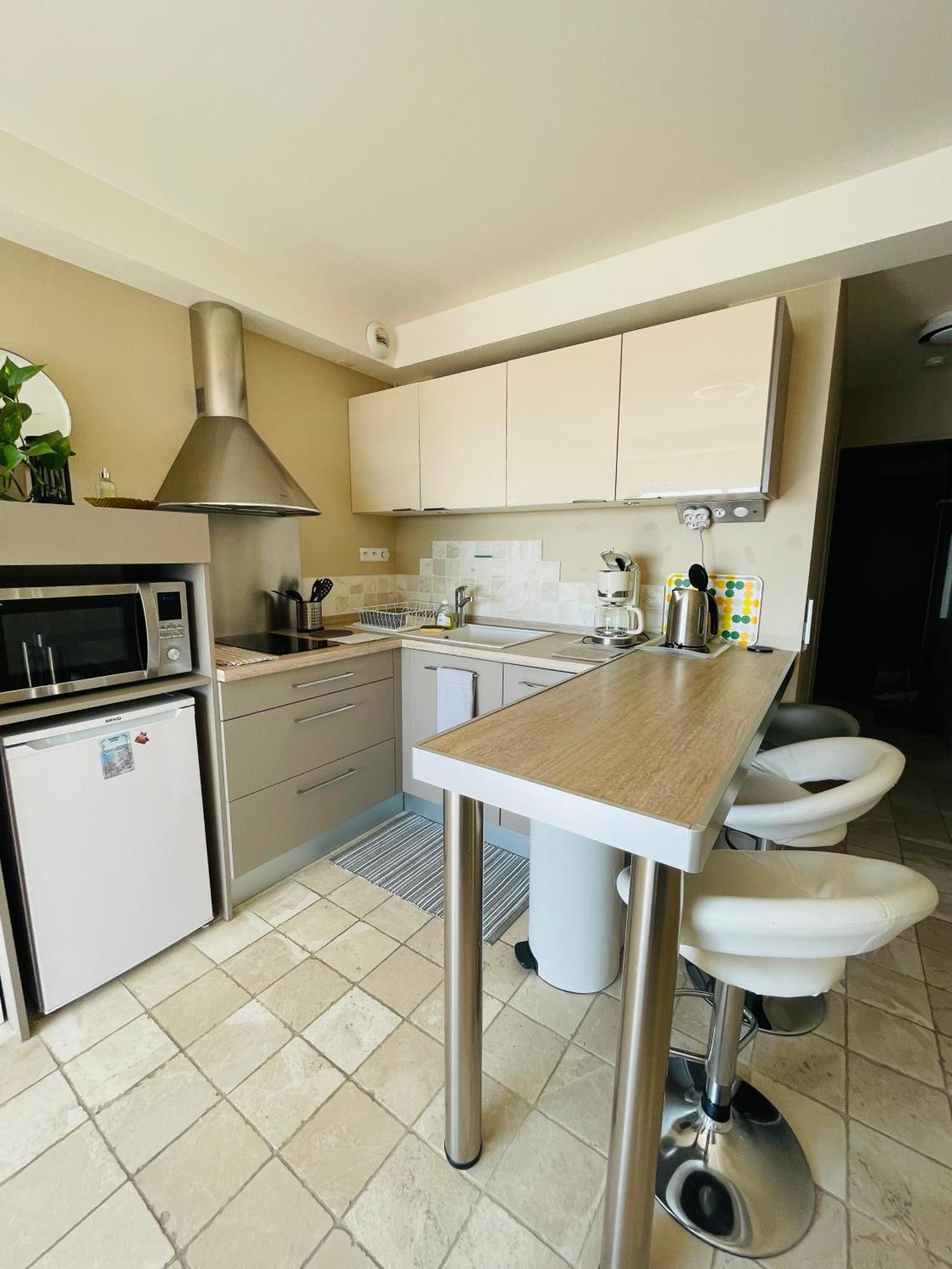 Superbe Appartement En Bord De Mer, Pres Du Centre Et Des Plages Menton Eksteriør bilde