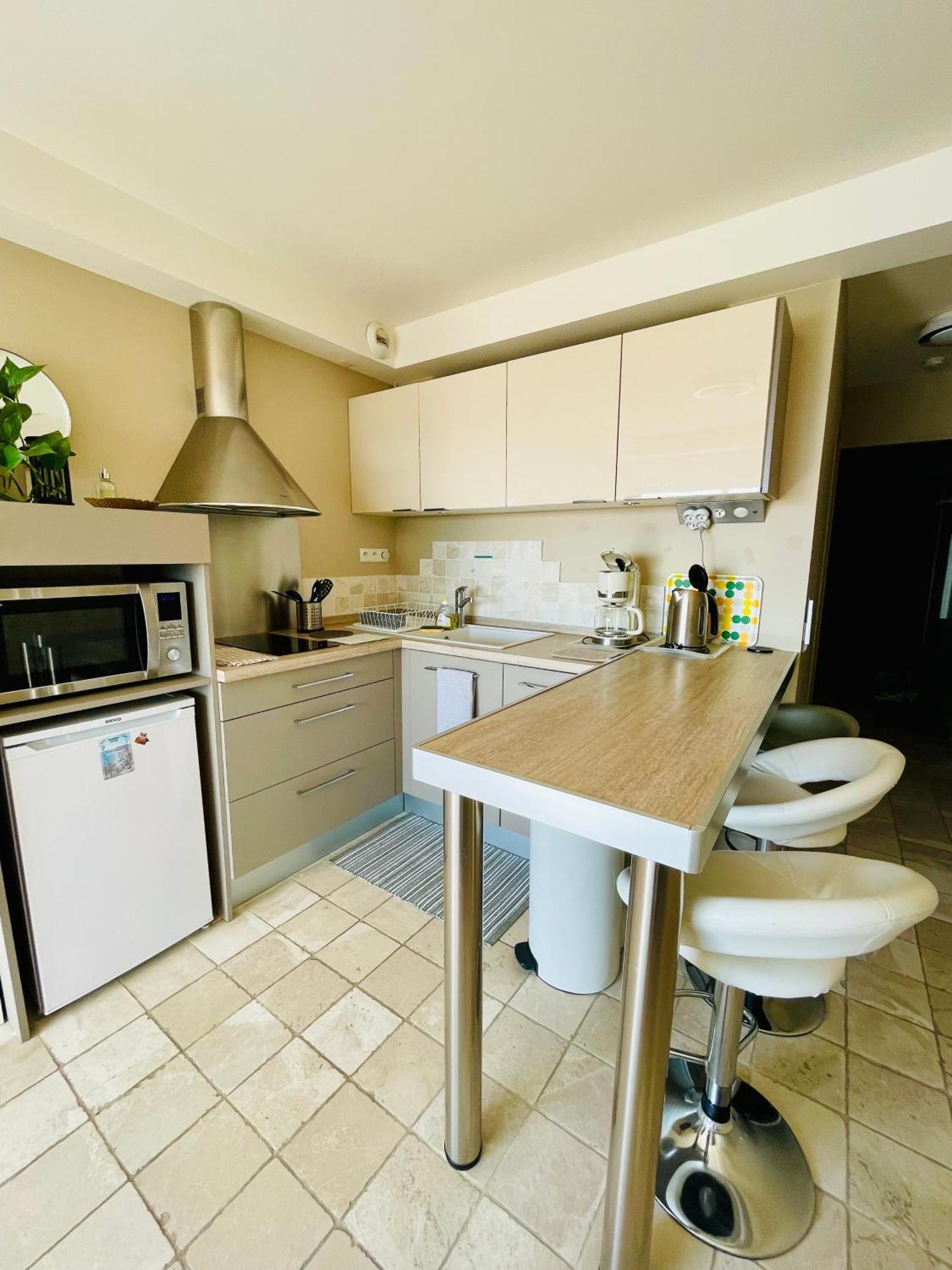 Superbe Appartement En Bord De Mer, Pres Du Centre Et Des Plages Menton Eksteriør bilde